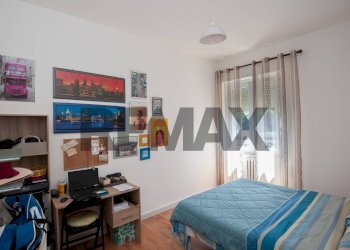 Camera / camera da letto - Apartment via Fosse Ardeatine
 
14, Frosinone - photo 12