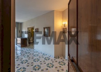 Hall / corridoio - Appartamento via San Domenico
38, Napoli - foto 3