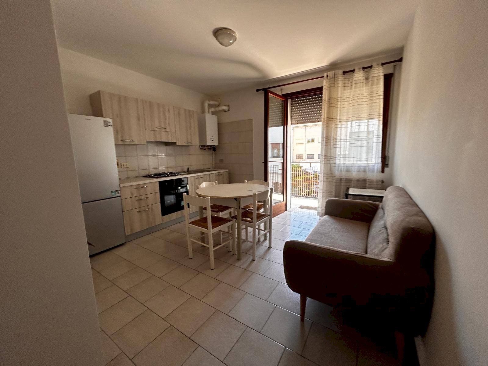 Foto 1 - Two-room apartment Viale Fuà Fusinato
 
23, Rovigo - photo 1