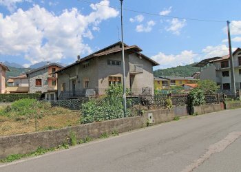 Foto 1 - Independent house via Chiosi
 
20, Esine - photo 1