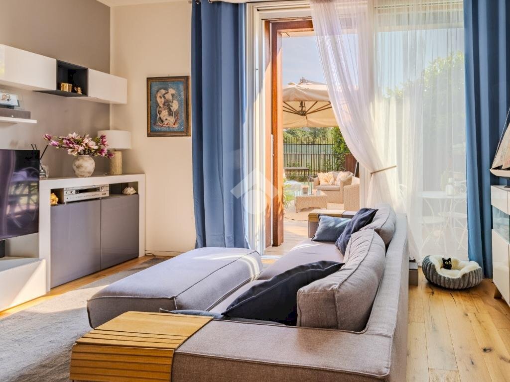 Four-room apartment Viale Giovanni Suzzani, Milano (neighborhood Bicocca) - photo 3