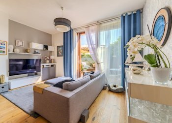 Four-room apartment Viale Giovanni Suzzani, Milano (neighborhood Bicocca) - photo 2