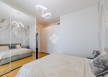 Four-room apartment Viale Giovanni Suzzani, Milano (neighborhood Bicocca) - photo 20