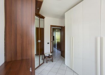 Three-room apartment Peschiera Borromeo - photo 26