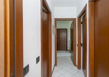 Three-room apartment Peschiera Borromeo - photo 29