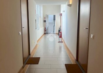 One-room apartment Via Valsugana, Milano (neighborhood Ticinese) - photo 18