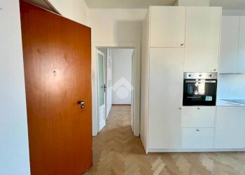 Three-room apartment Via Giulio Uberti, Milano (neighborhood Indipendenza) - photo 14