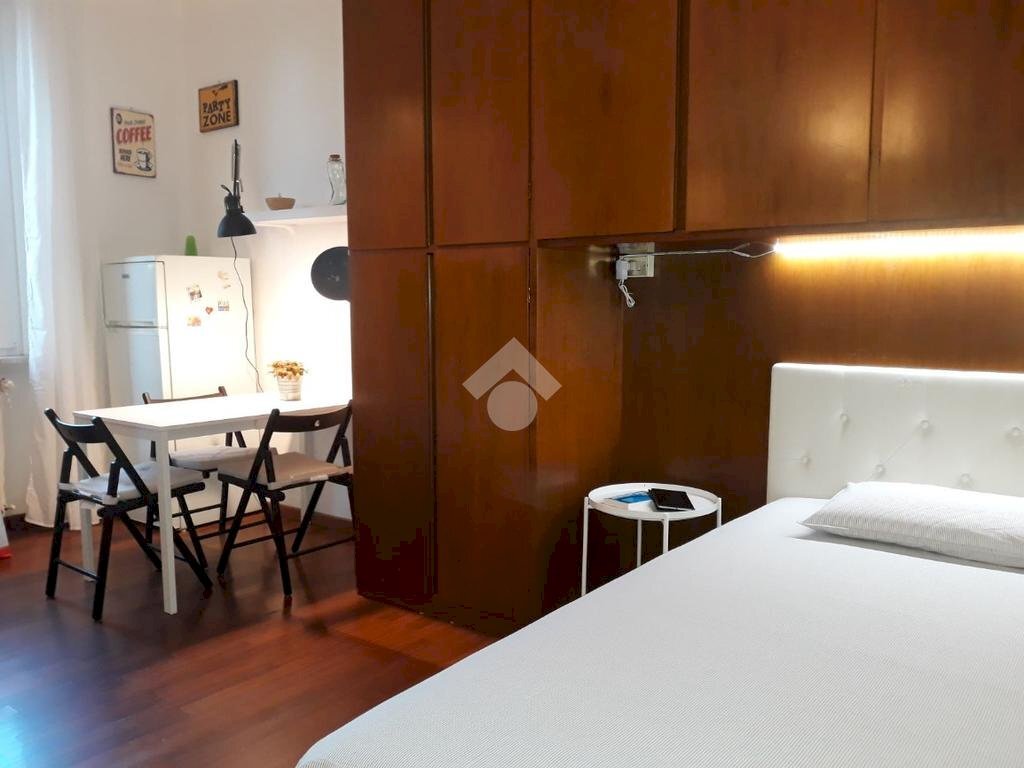One-room apartment Via andrea ponti, Milano - photo 1