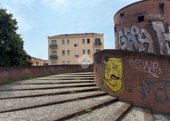 Box Via Angelo Emo, Milano (neighborhood Crescenzago) - photo 4