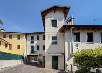 Corte interna - Appartamento Via IV Novembre, Sovizzo - foto 2