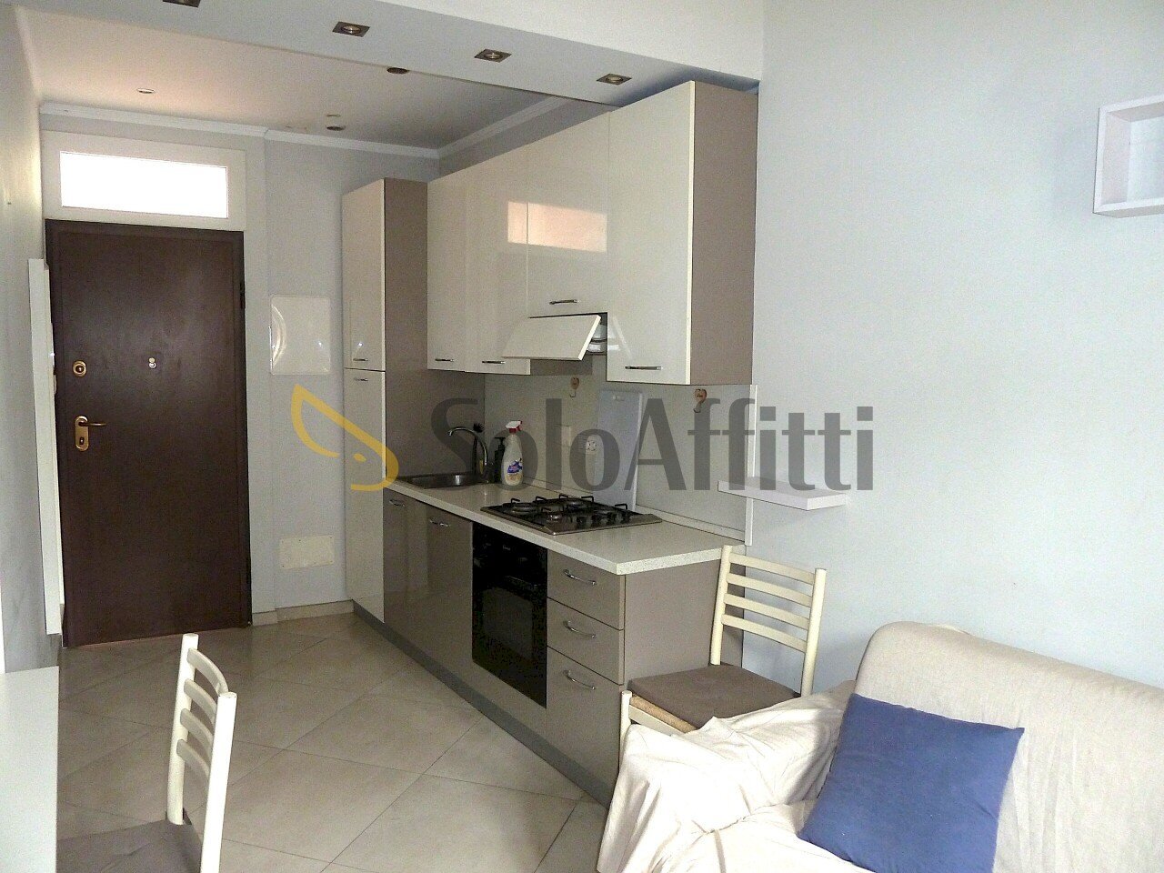 Soggiorno e angolo cottura - Appartamento Via Generale Alfonso Lamarmora 104, Sanremo - foto 1