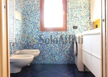 Bagno - Three-room apartment via Filippo Turati 33, Limbiate - photo 15