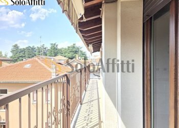 balcone - Three-room apartment via Filippo Turati 33, Limbiate - photo 19