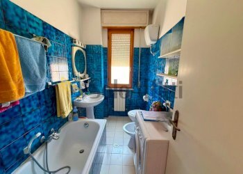BAGNO - Three-room apartment Viale Guglielmo Marconi 336, Alba Adriatica - photo 13