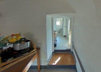 img_972_4 - Appartamento Via Piazzola Falcin 5, Sarzana - foto 6