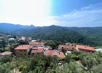 1 (15) - Townhouse Castiglione Chiavarese - photo 1