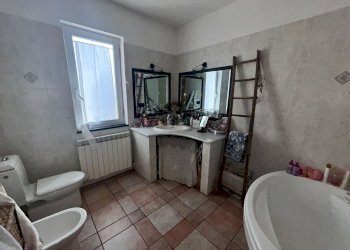 1 (6) - Townhouse Castiglione Chiavarese - photo 11