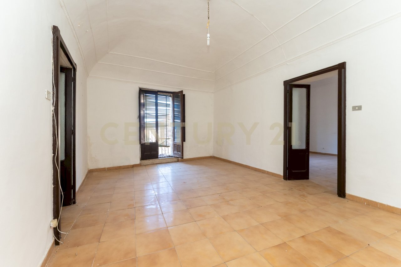 Appartamento Caltagirone (11) - Three-room apartment Corso Vittorio Emanuele 122, Caltagirone - photo 1
