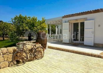 10.jpg - Ristorante SP19 0, Noto - foto 1