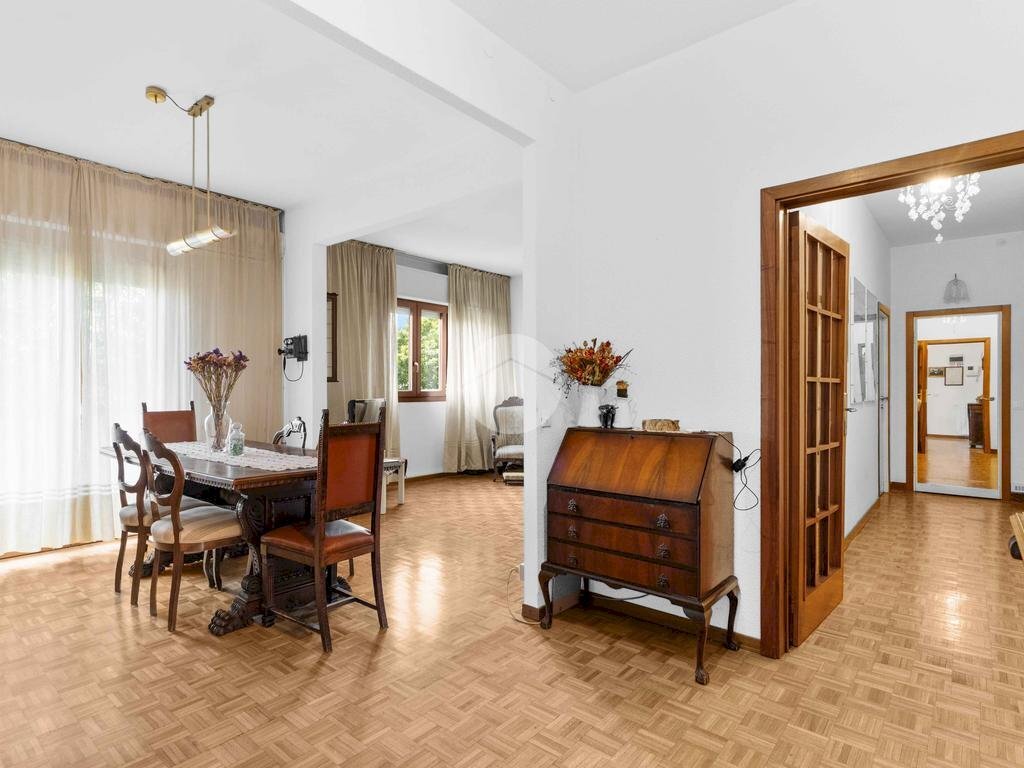 Four-room apartment Via orlando, Milano (neighborhood Gratosoglio) - photo 2