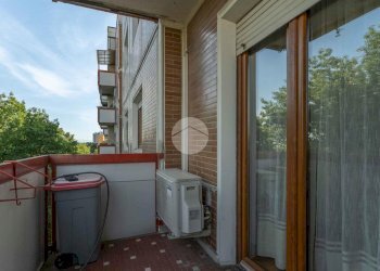 Four-room apartment Via orlando, Milano (neighborhood Gratosoglio) - photo 9