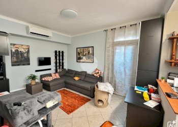 Four-room apartment Via Santuario, Savona (neighborhood Santuario) - photo 4