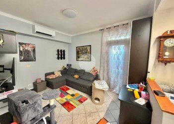 Four-room apartment Via Santuario, Savona (neighborhood Santuario) - photo 5