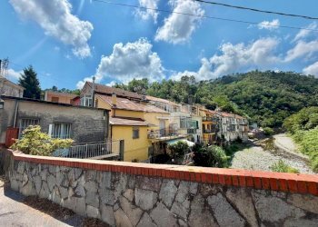Four-room apartment Via Santuario, Savona (neighborhood Santuario) - photo 17