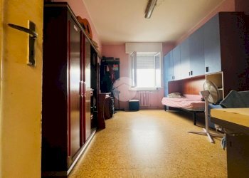 Three-room apartment Via pianezza, Torino (neighborhood Lucento) - photo 8