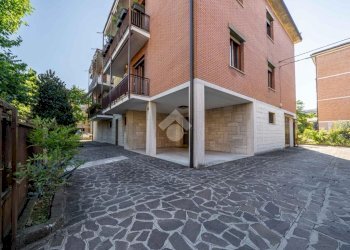 Quadrilocale Via Bassano del Grappa, Modena - foto 1
