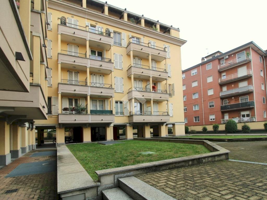 Two-room apartment Via Luigi Cadorna, Busto Garolfo - photo 2