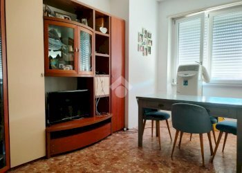 Three-room apartment Via Fratelli Rosselli, Cesano Boscone - photo 3