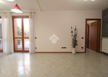 Three-room apartment Via don luigi bettinetti, Rho - photo 13