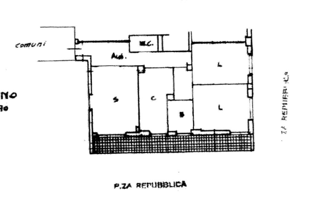 Four-room apartment piazza della Repubblica, Sant'Ilario d'Enza - floor plans 1