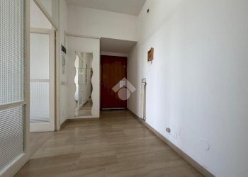 Four-room apartment piazza della Repubblica, Sant'Ilario d'Enza - photo 2