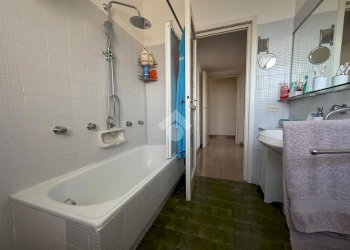 Four-room apartment piazza della Repubblica, Sant'Ilario d'Enza - photo 16
