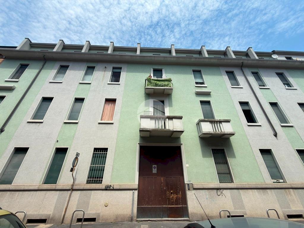 Three-room apartment Via Roma, Corsico - photo 1