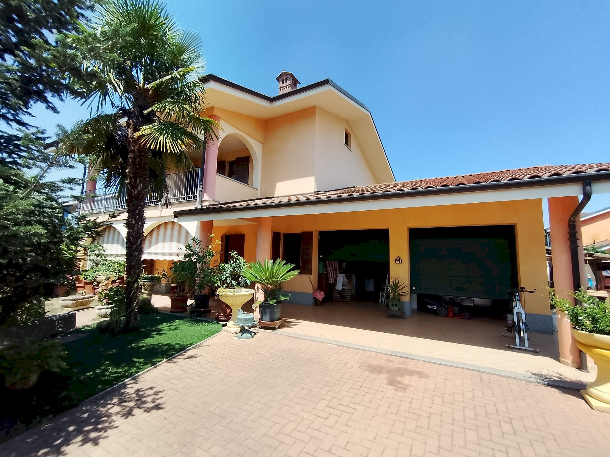 Villa Via R. Carignano, 15, Campiglione Fenile - photo 1