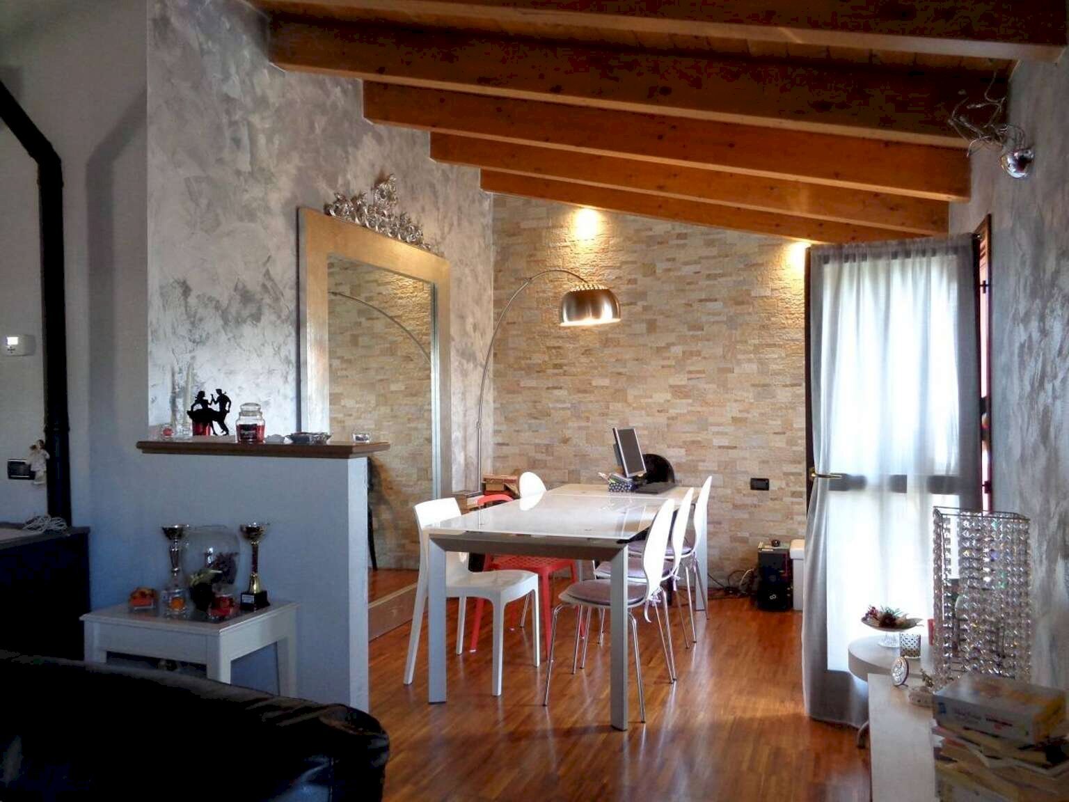 Two-room apartment Bernareggio - photo 1