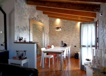Two-room apartment Bernareggio - photo 1