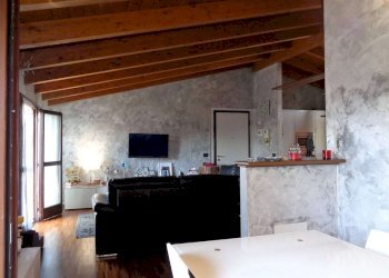 Two-room apartment Bernareggio - photo 4
