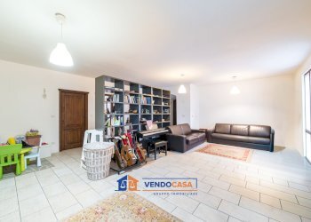 Four-room apartment Savigliano - photo 2