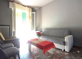 Three-room apartment Via Provinciale, Galliera - photo 1