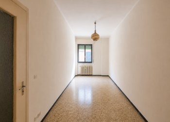 Two-room apartment Alessandria - photo 5