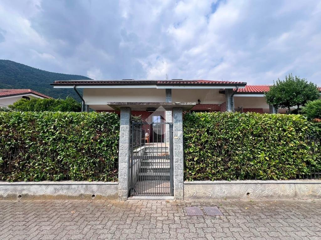 Portion of a house Via alessandria, Trana - photo 1