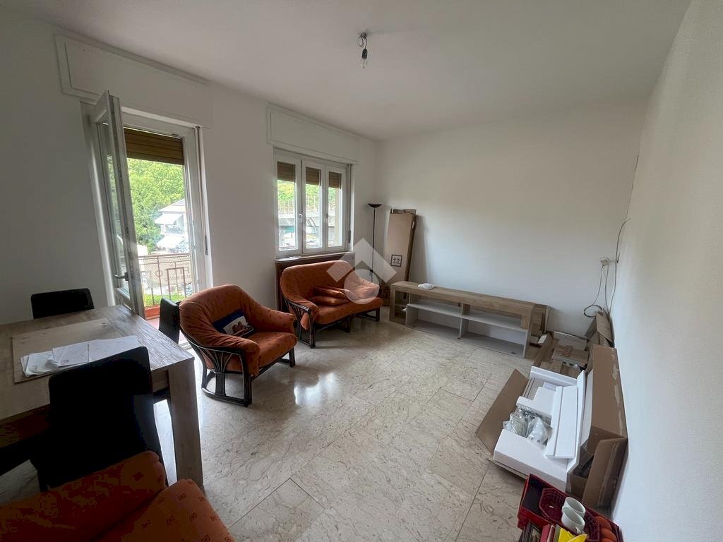 Four-room apartment Via Torino, Ivrea - photo 1