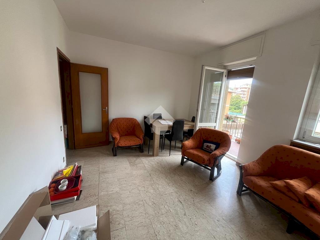 Four-room apartment Via Torino, Ivrea - photo 2