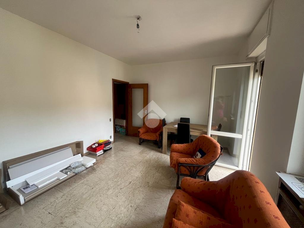 Four-room apartment Via Torino, Ivrea - photo 3