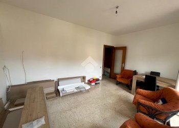 Four-room apartment Via Torino, Ivrea - photo 5