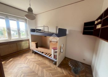 Four-room apartment Via Torino, Ivrea - photo 19